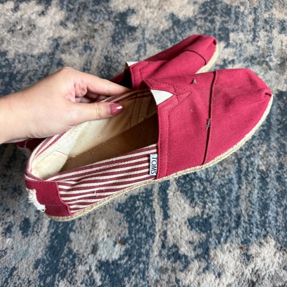 TOMS Womens Alpargata‎ Red Canvas Striped Slip On Espadrille Flats Size 9.5